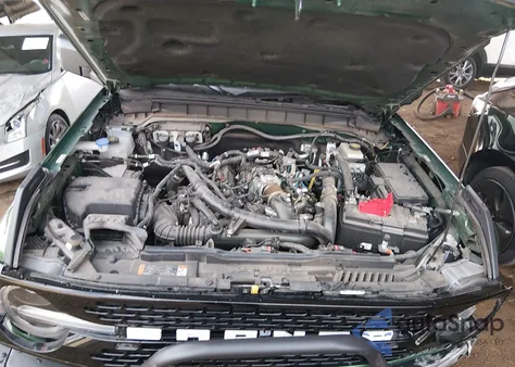 2023 Ford Bronco Wildtrak z USA, uszkodzony, nr VIN 1FMEE5DP9PLB52309